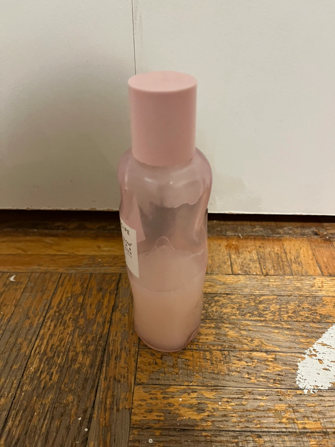 Glow Recipe Watermelon Glow PHA+BHA Toner