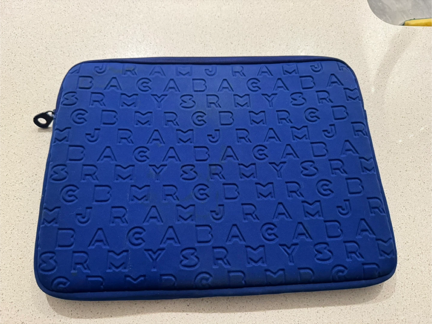 Marc by Marc Jacobs Laptop Sleeve - photo 2