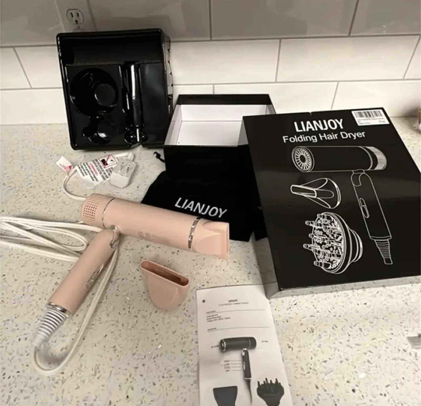 Lianjoy Folding Hair Dryer - Like New! - photo 2