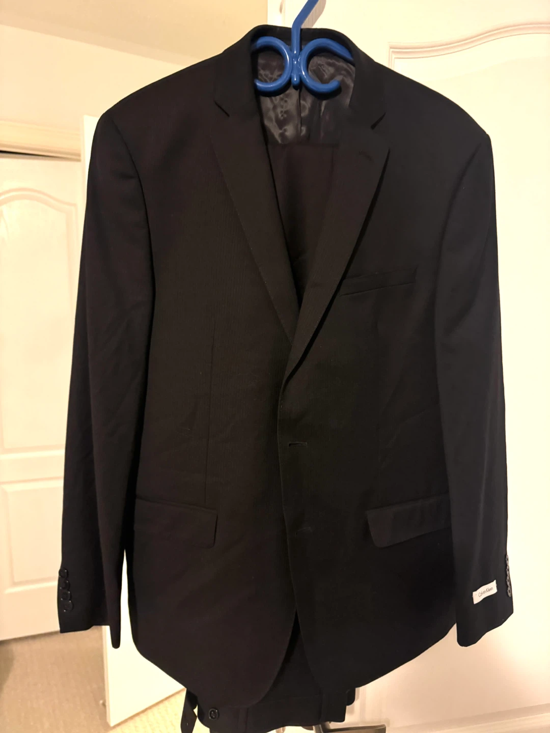 Calvin Klein Black Wool Suit - Size 44 (pant waist 38”)