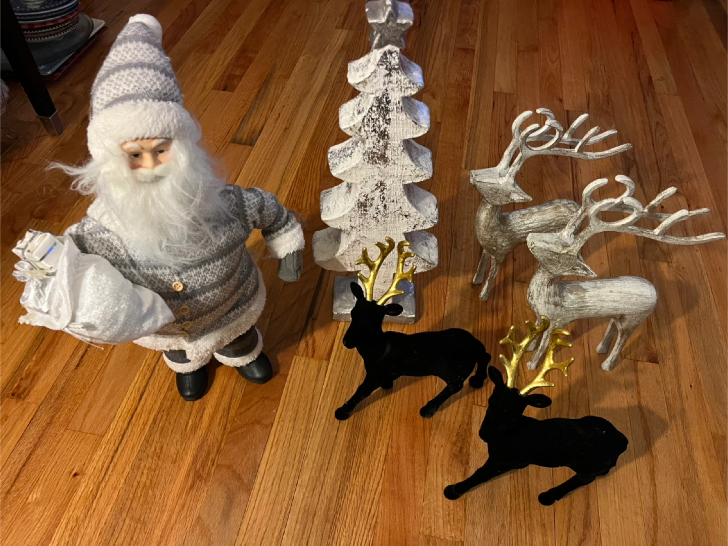Christmas Decorations - Santa, Trees, Deer