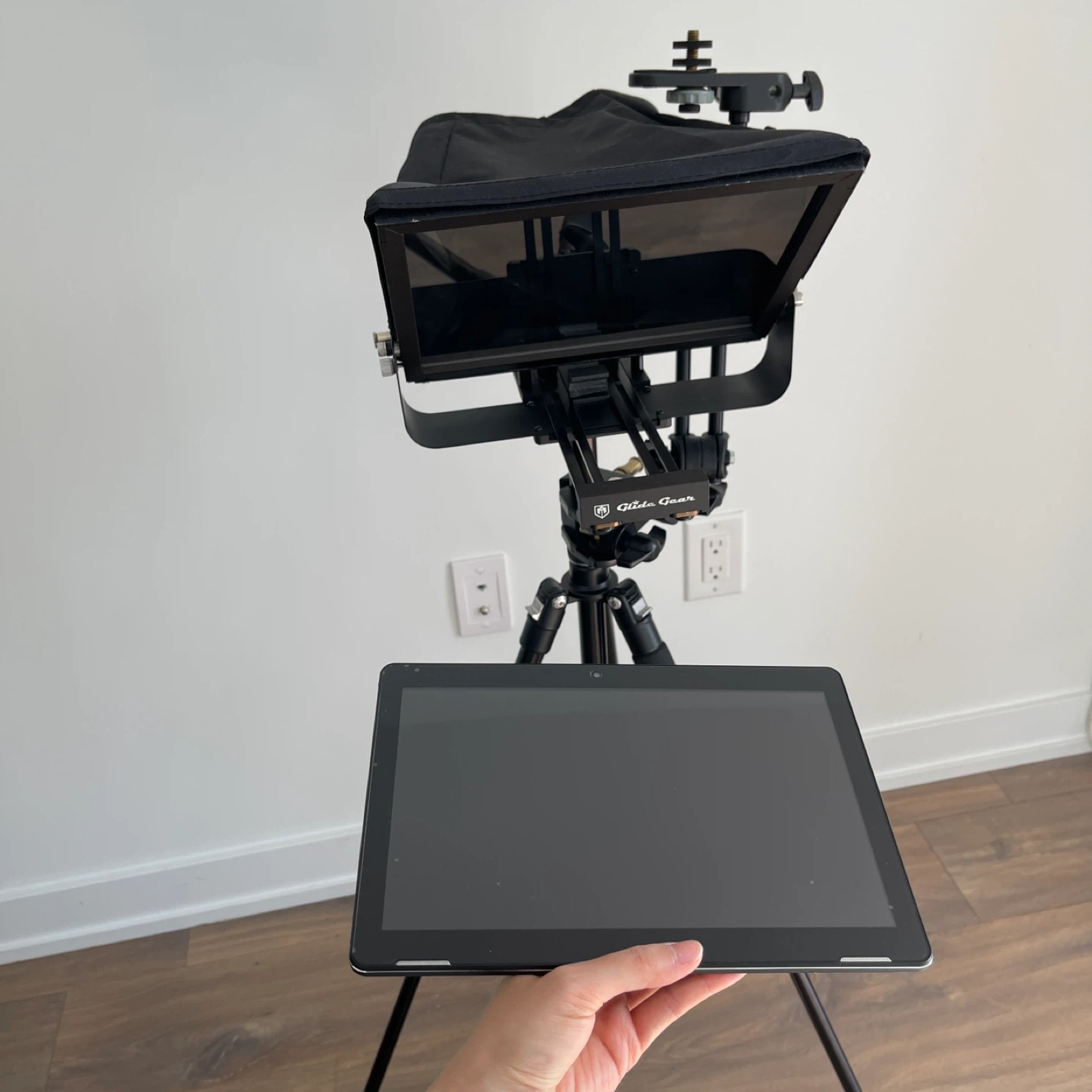 Glide Gear teleprompter (comes with tablet and tripod) - photo 5