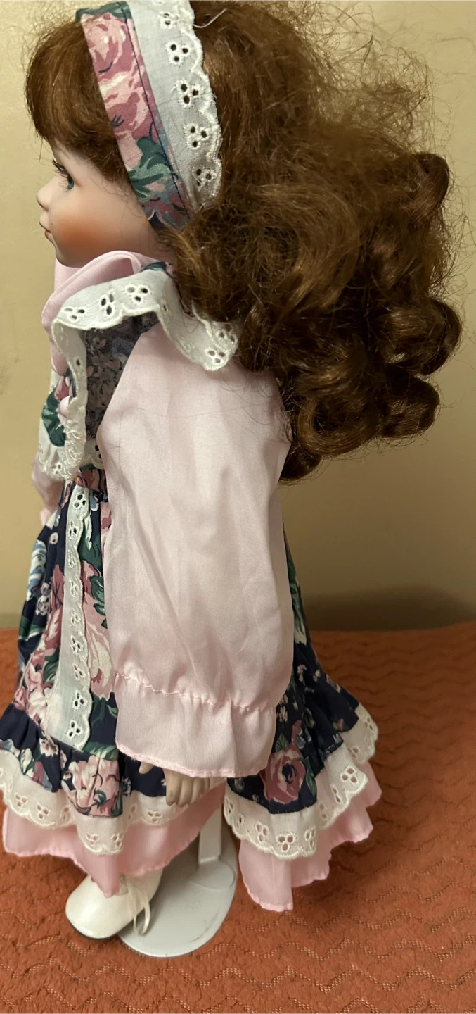 Porcelain Doll - photo 3