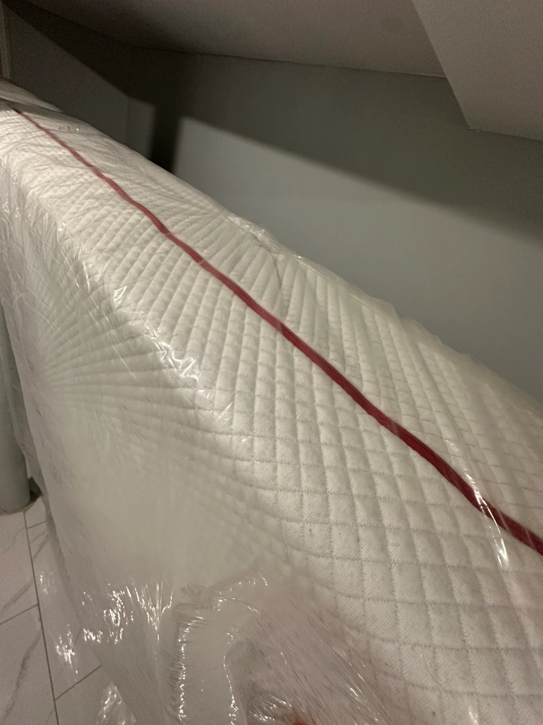 Brand New Sealed Queen Size Mattress – Never Opened