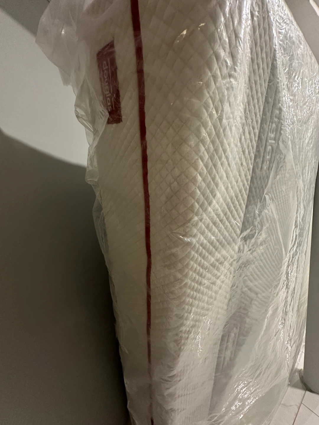 Brand New Sealed Queen Size Mattress – Never Opened - photo 4