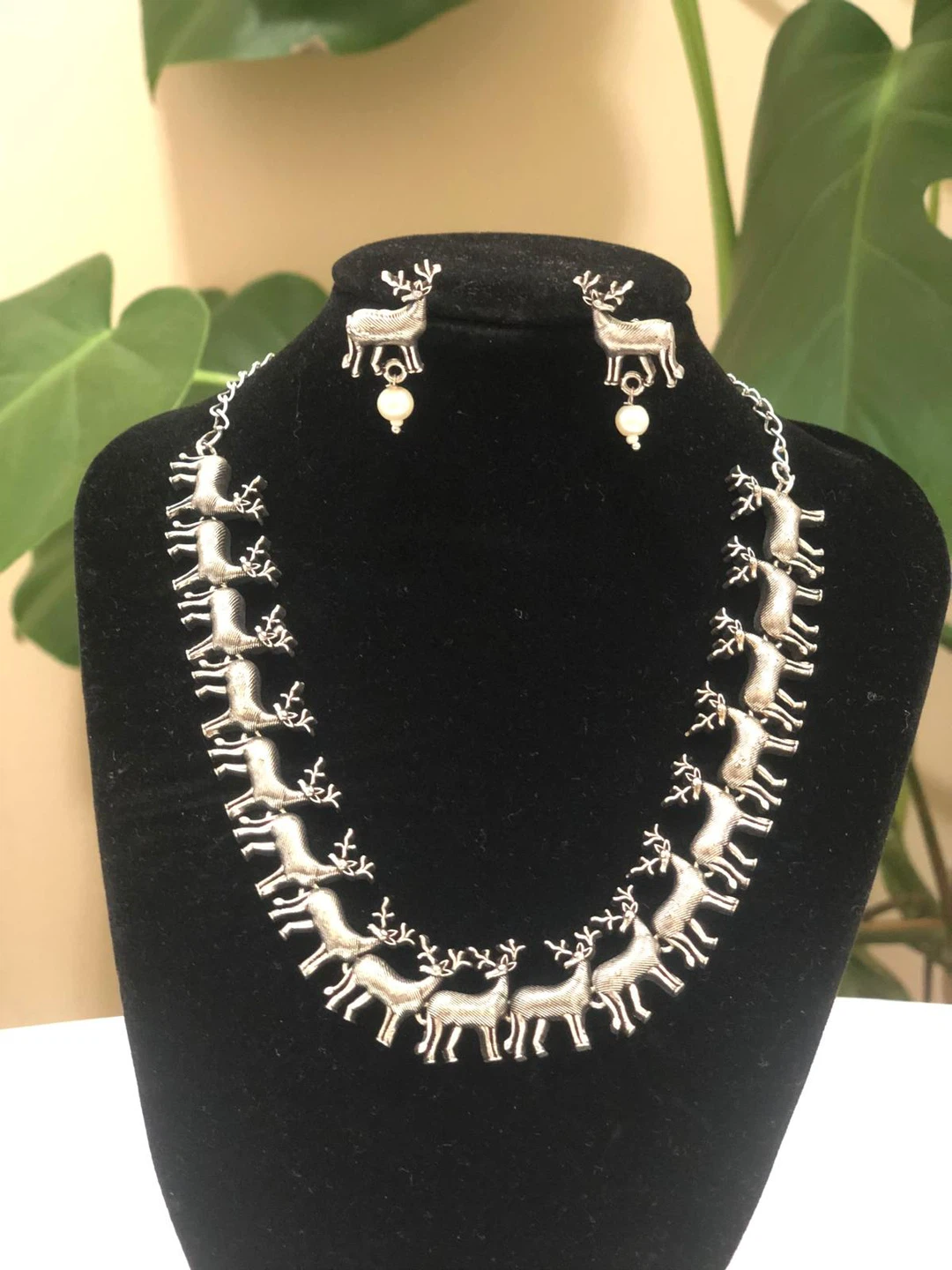 Reindeer Necklace & Earring Set - Silver Tone