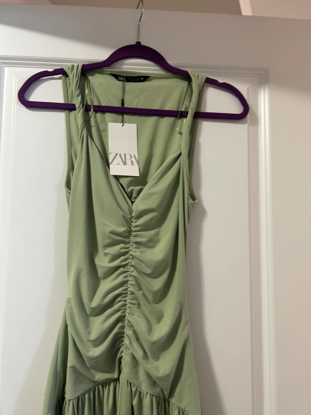 Zara new draped ruched light green maxi dress, open back size XS - photo 5
