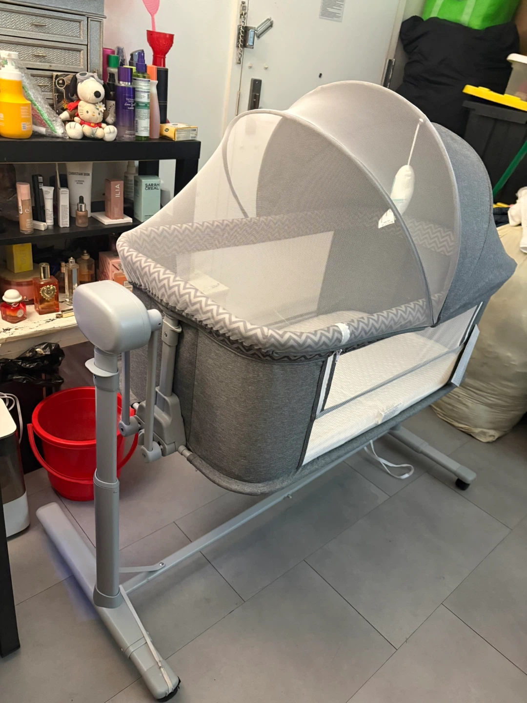 Grey Baby Bassinet - photo 2