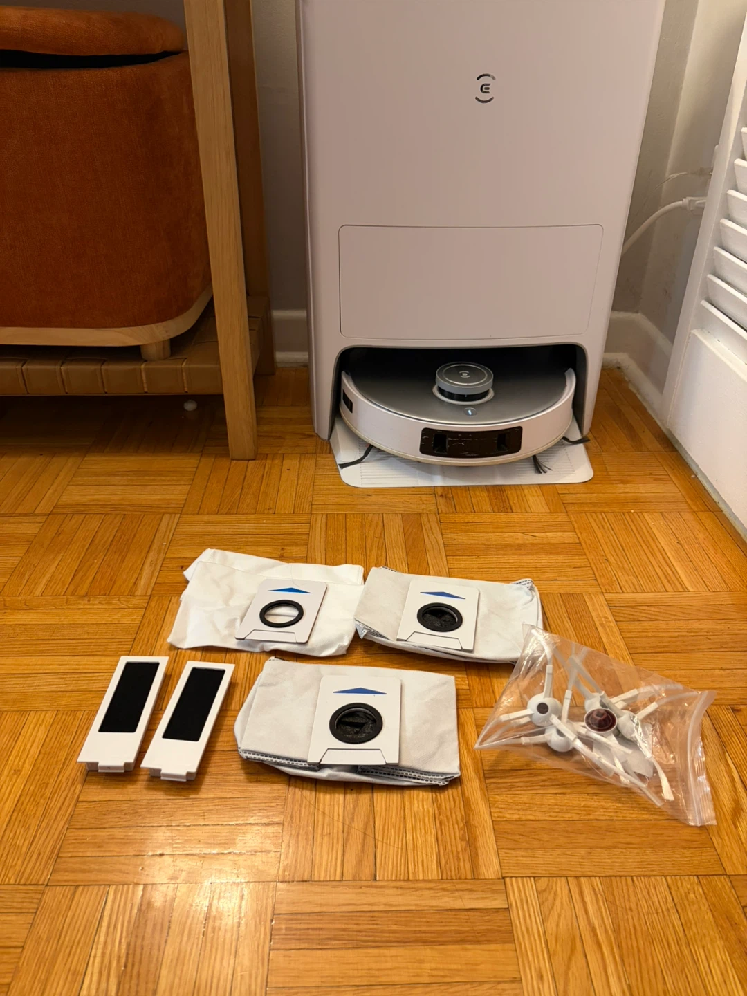 Ecovacs Deebot T20 Omni Robot Vacuum - photo 5
