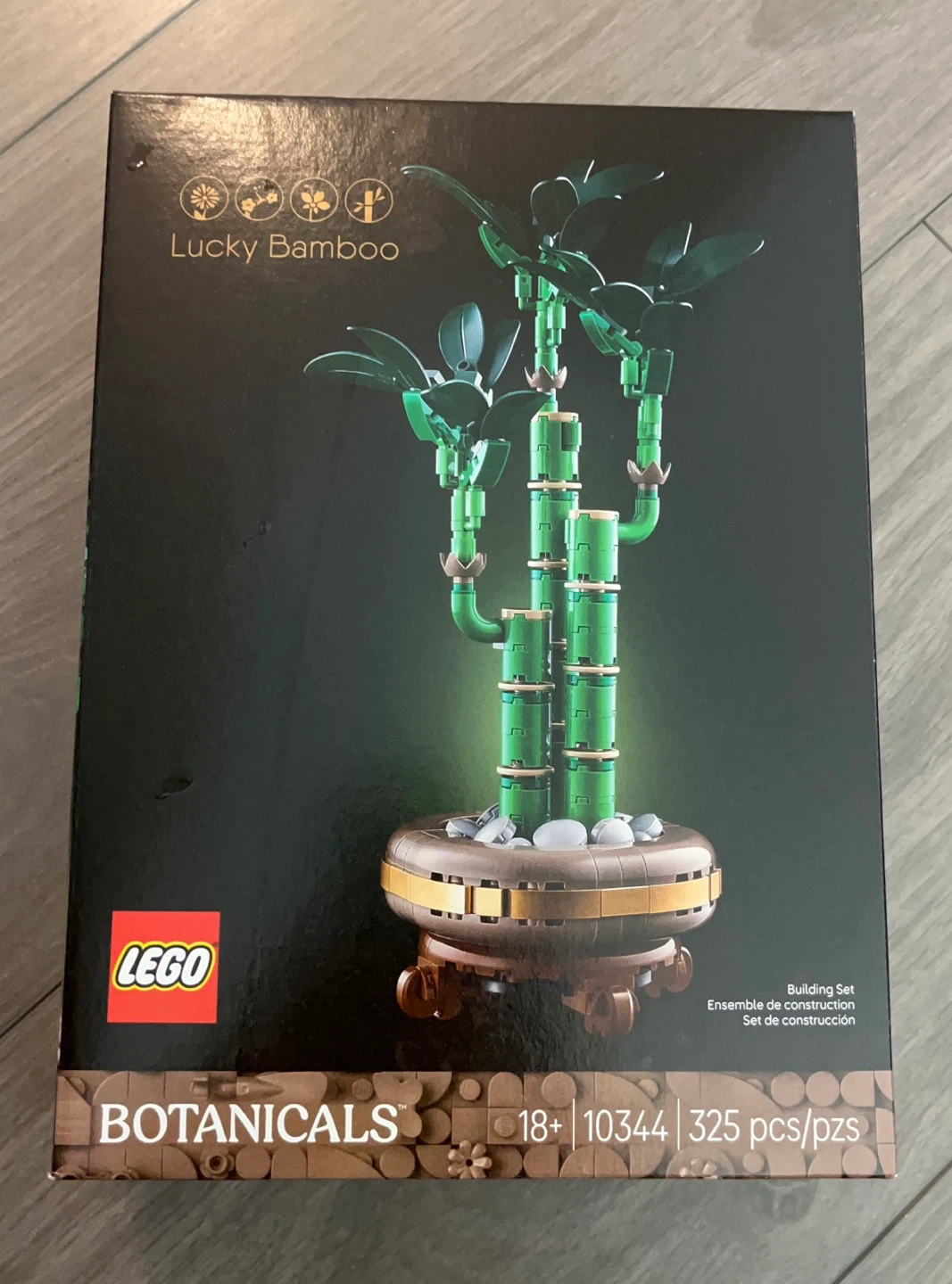 $30 BRAND NEW LEGO LUCKY BAMBOO (BOTANICAL)