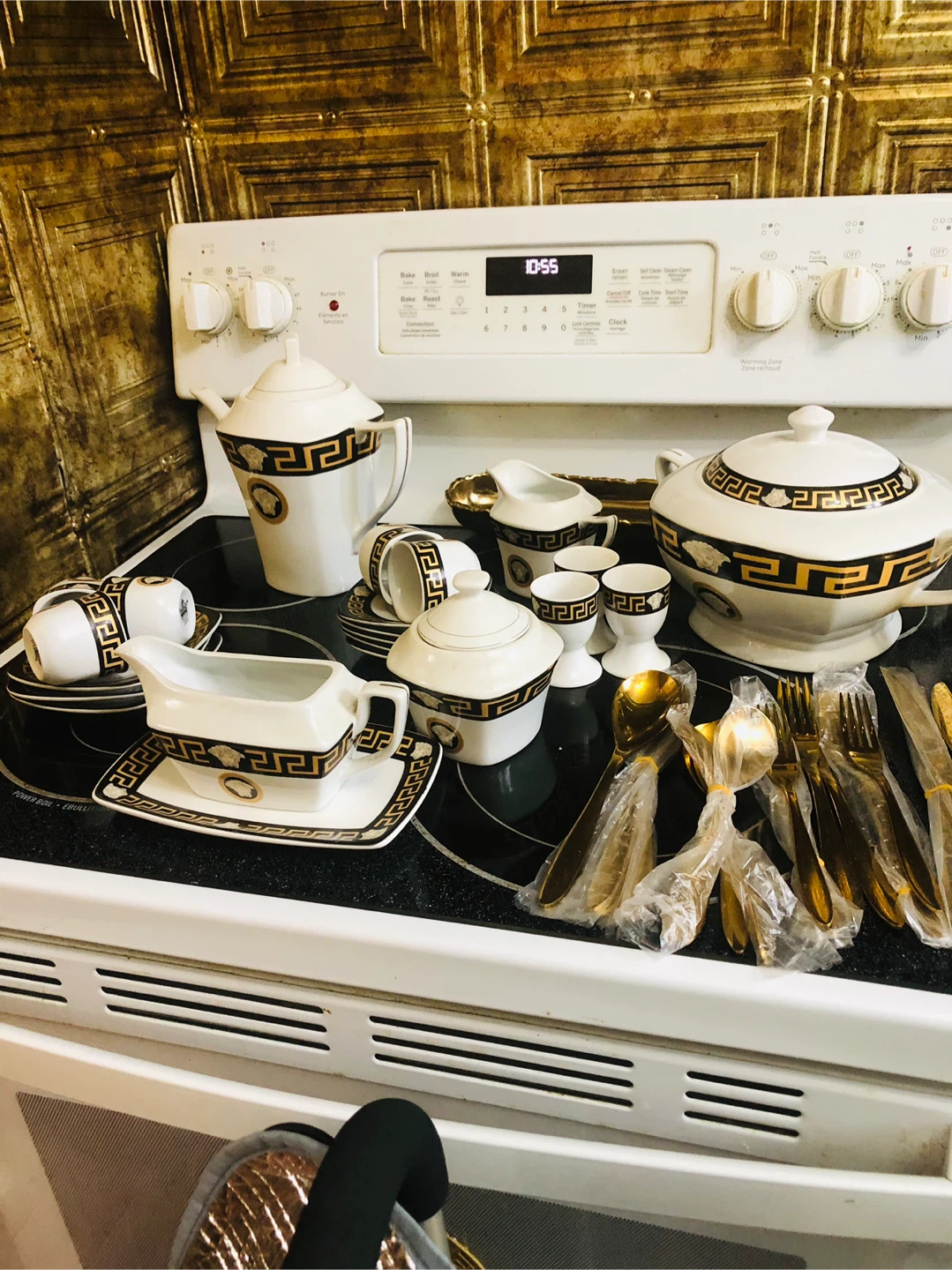 Versace Style Set - Gold & White