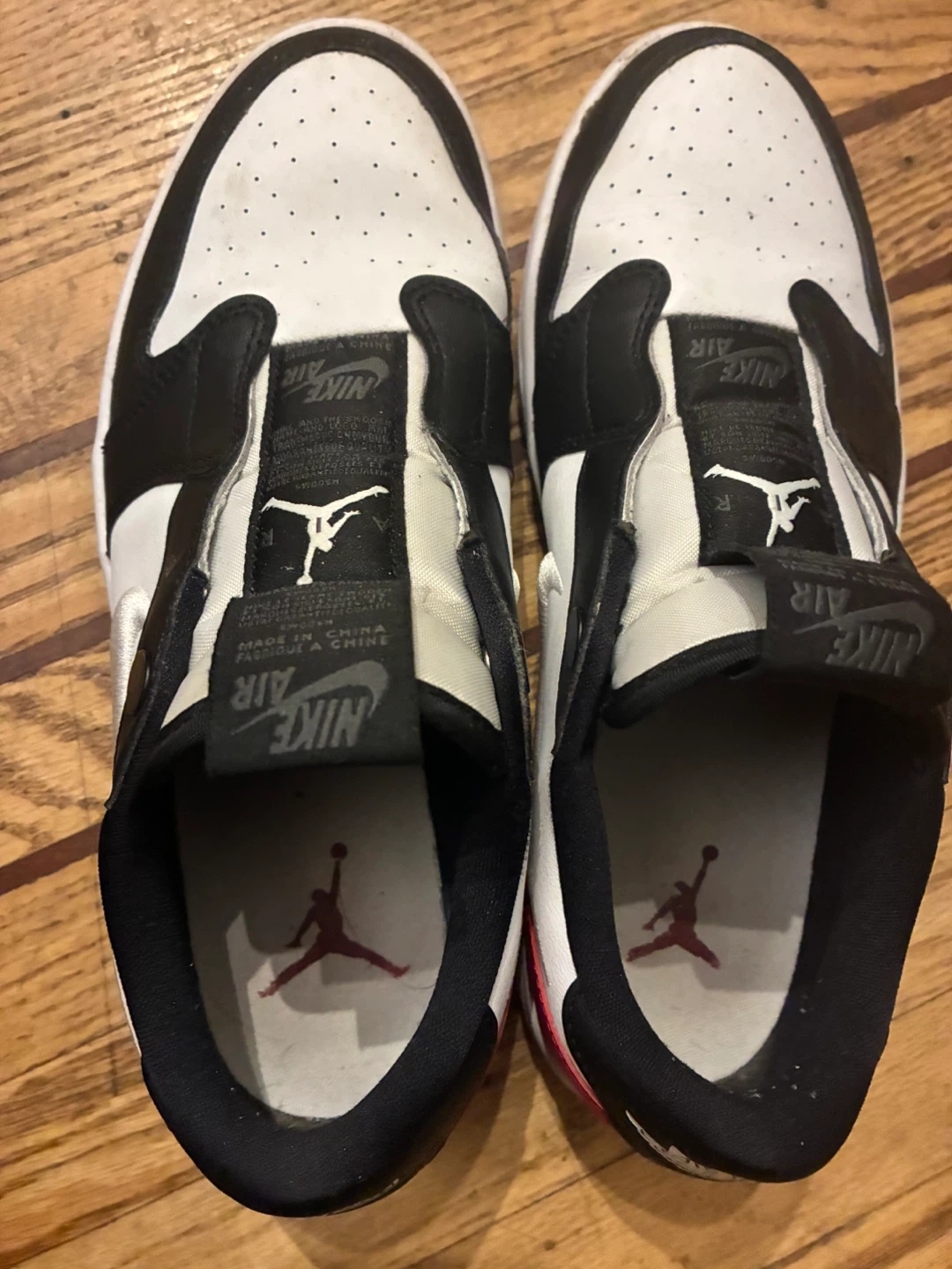 Air Jordan 1 Low Slip 'Black Toe' - Women's US 9