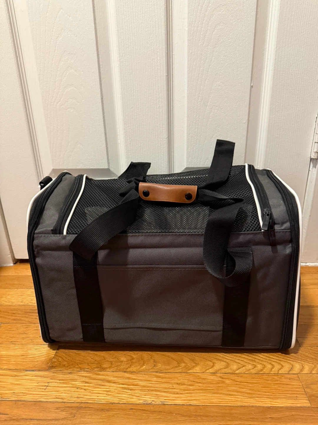Akinerri Pet Carrier - Gray