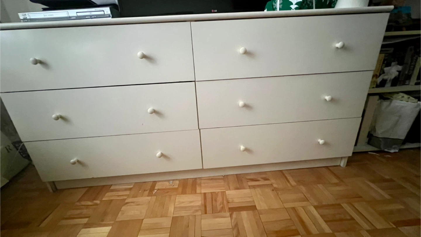 White 6-Drawer Dresser