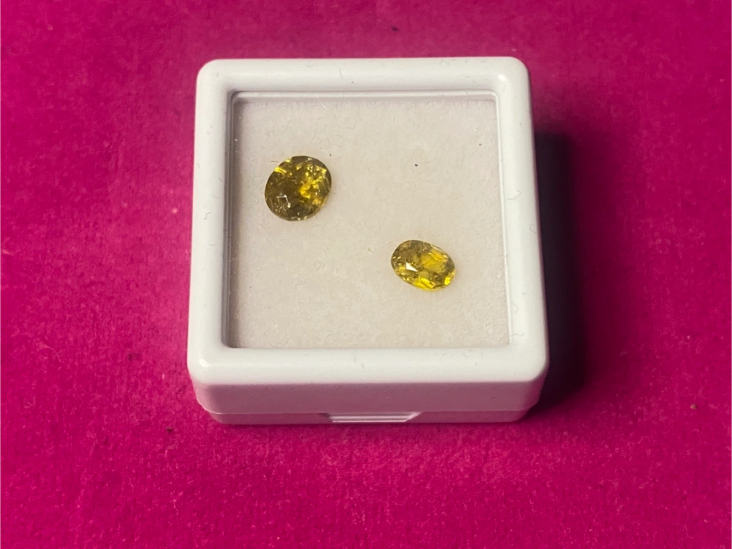 Yellow garnets - photo 2
