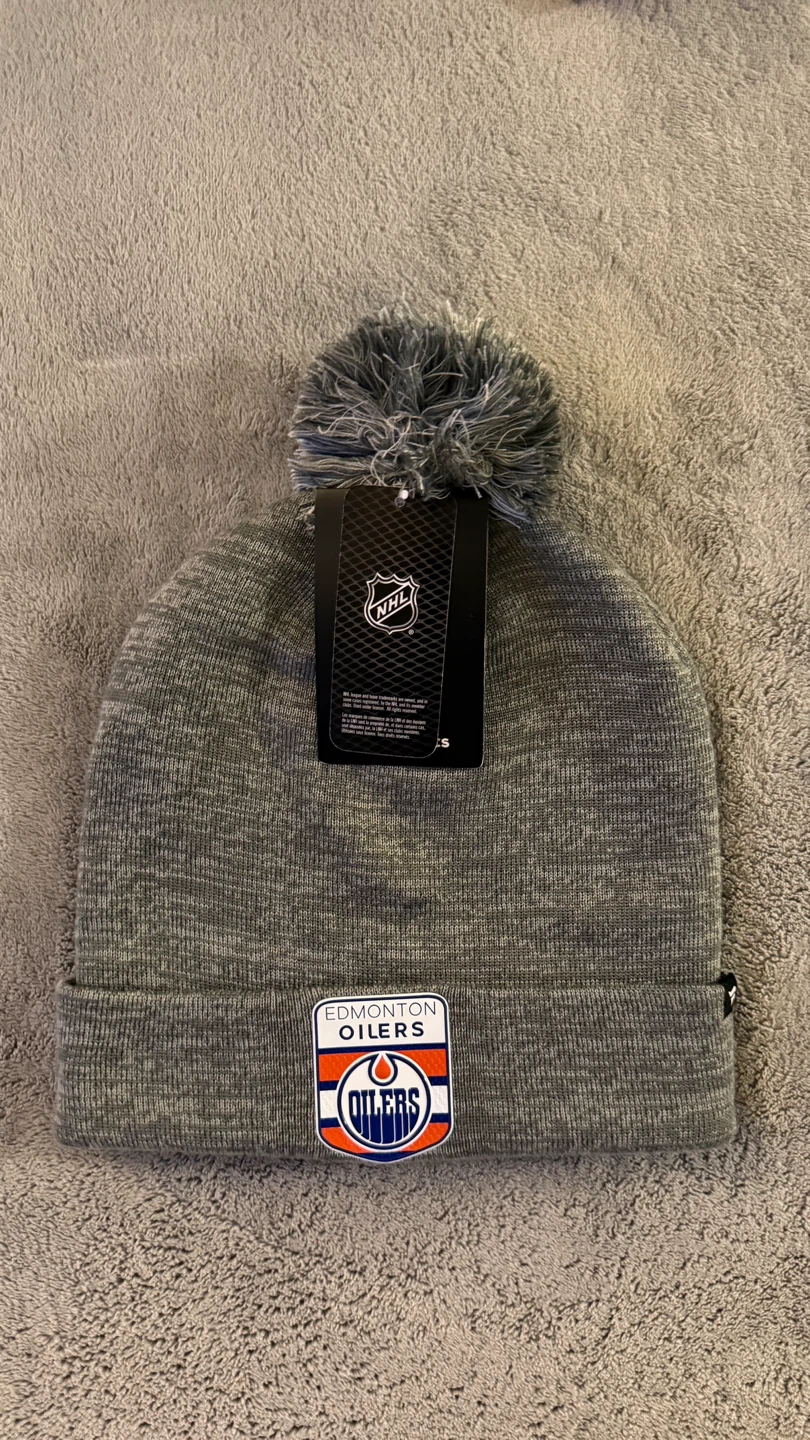 Edmonton Oilers NHL Pom Knit Toque - New with Tags!