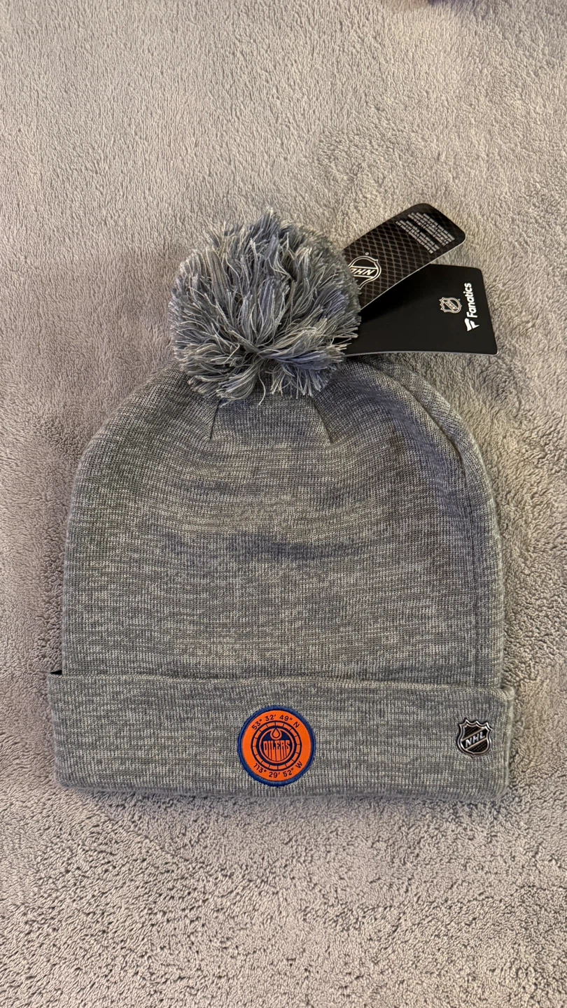 Edmonton Oilers NHL Pom Knit Toque - New with Tags! - photo 2
