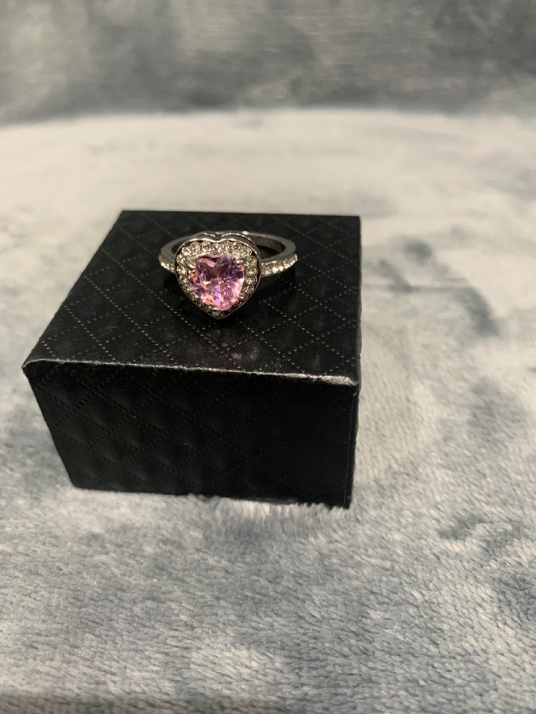 Silver Heart-Shaped Silver  Pink Stone Ring Size 9 - photo 3