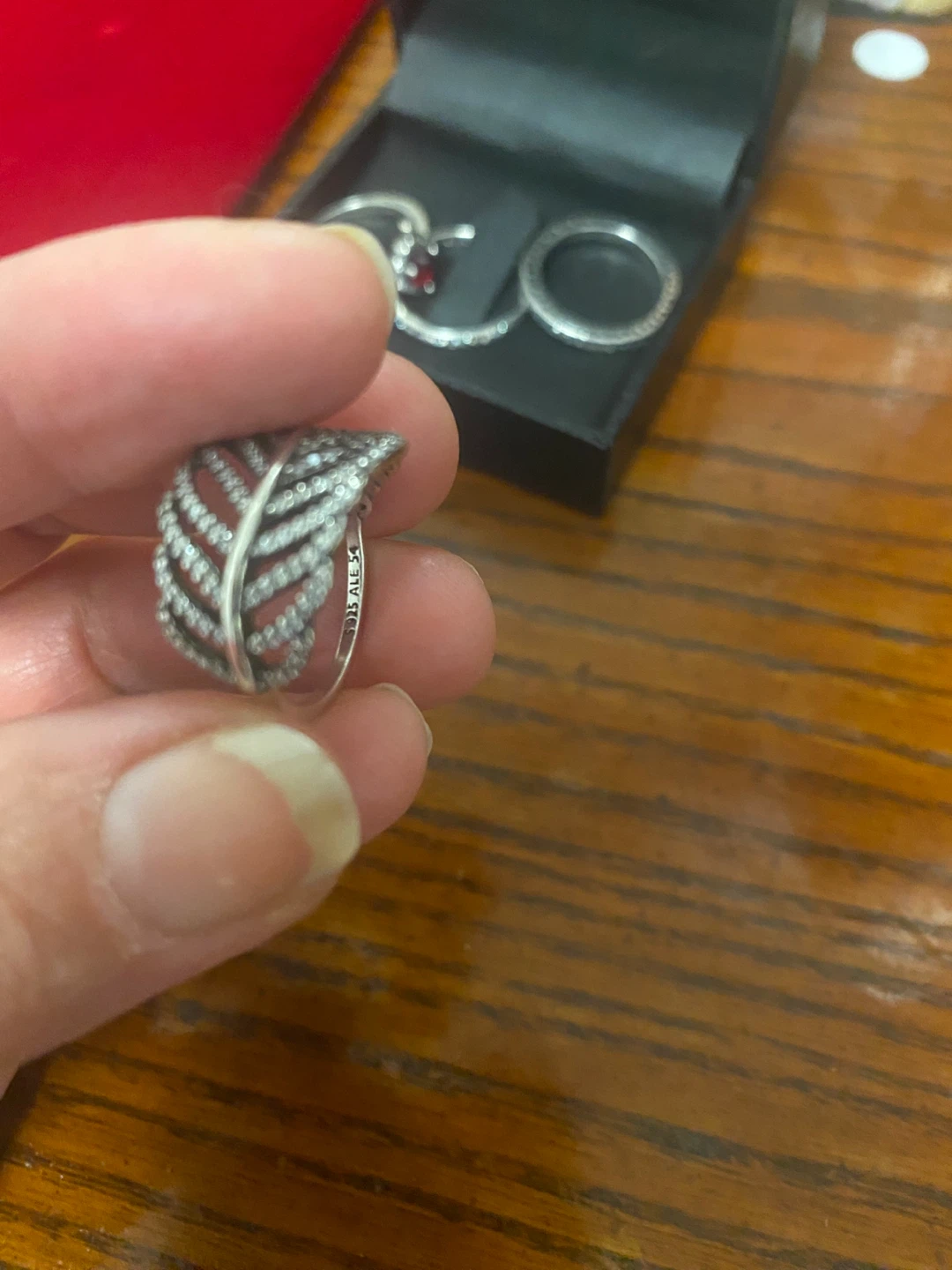 Pandora Silver Sparkling Feather Ring - photo 4