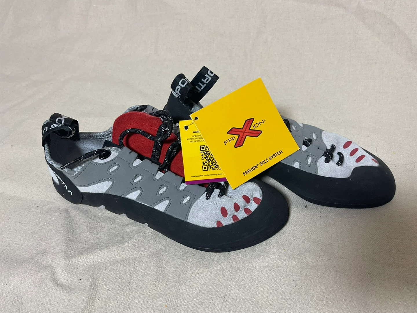 La Sportiva Tarantulace Climbing Shoes - Size 8