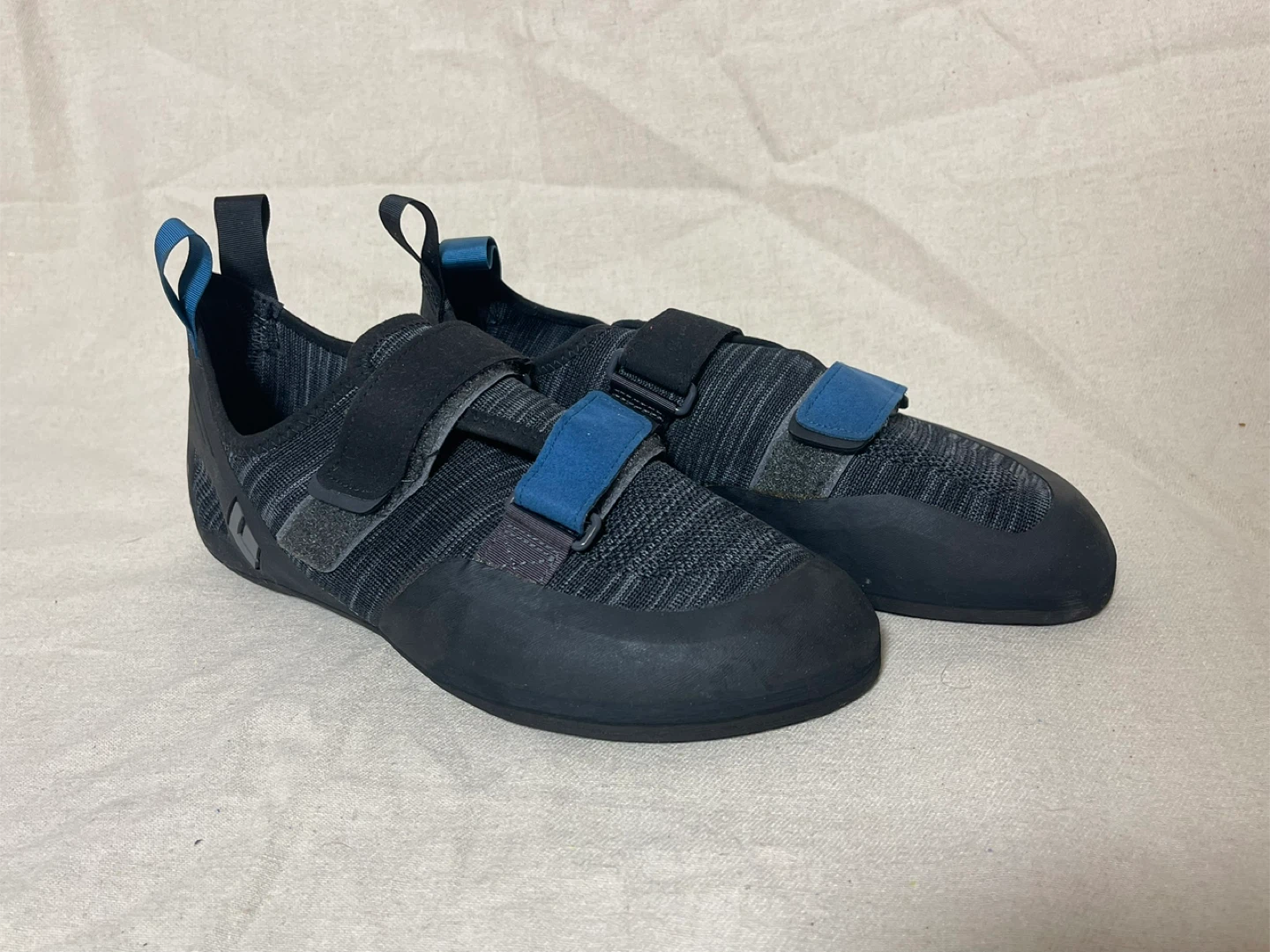 Black Diamond Momentum Climbing Shoes - US Men's 11.5 - photo 2