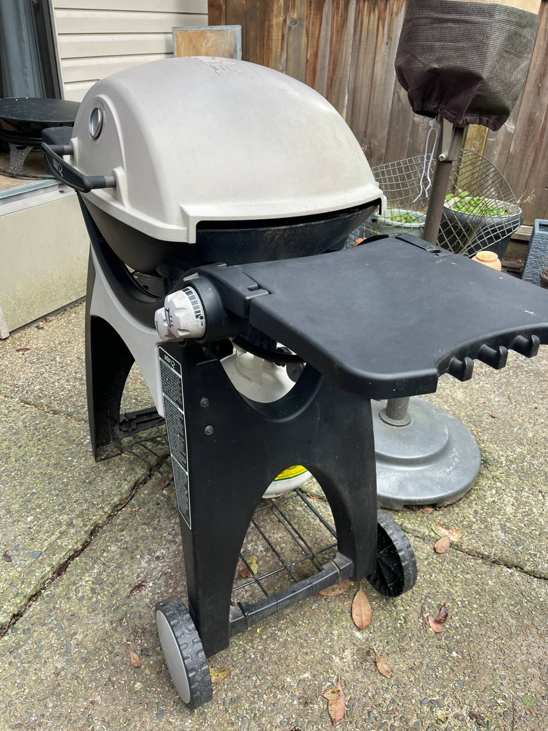Weber Q 3200 Series Portable Gas Grill - photo 5