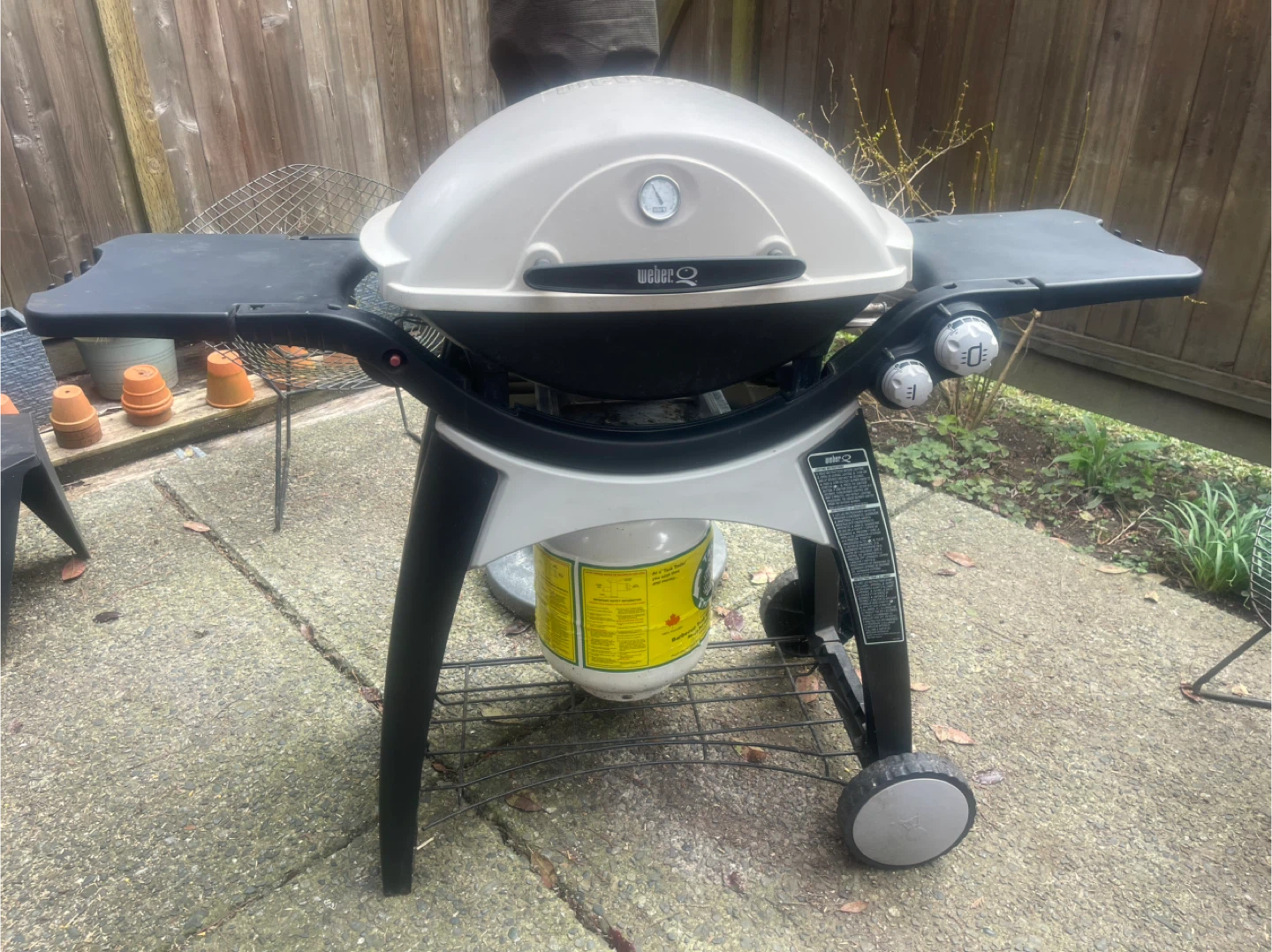 Weber Q 3200 Series Portable Gas Grill - photo 3