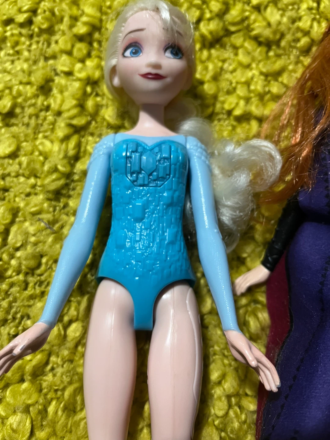 Disney Frozen Elsa and Anna Doll set - photo 3