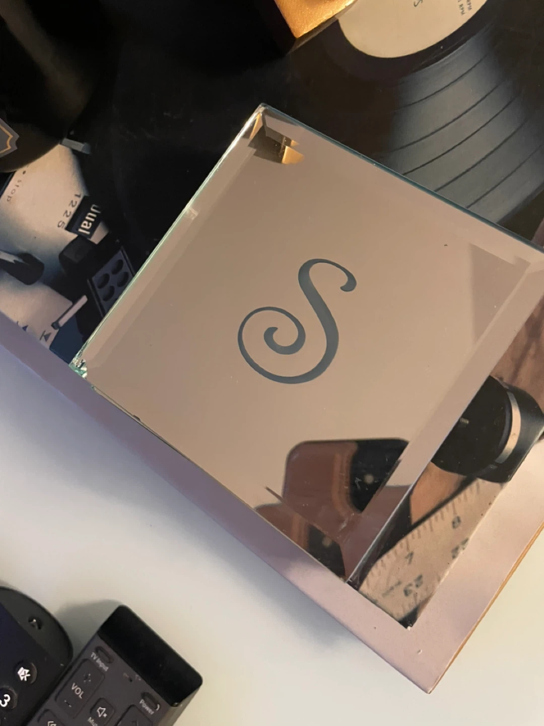 S monogram mirrored coasters - photo 2