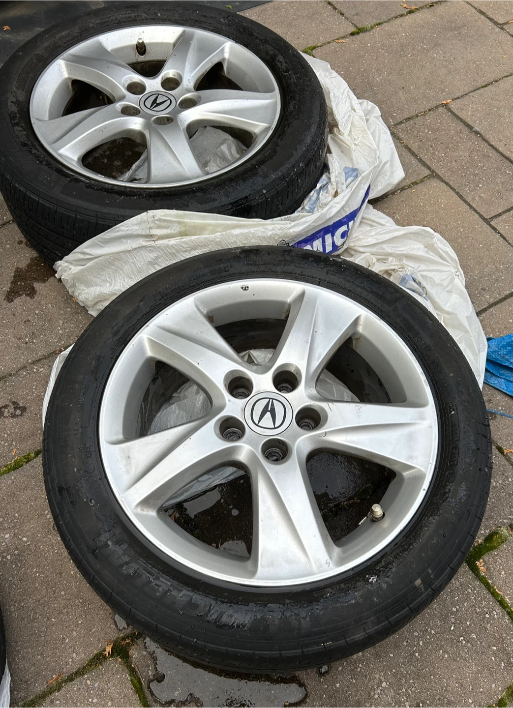 Acura Alloy Rims & Tires - 225/50R17 Michelin