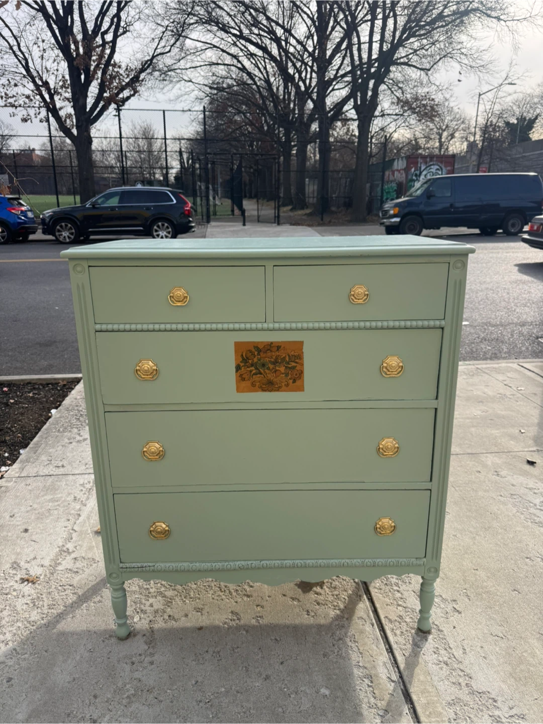 Free delivery vintage dresser