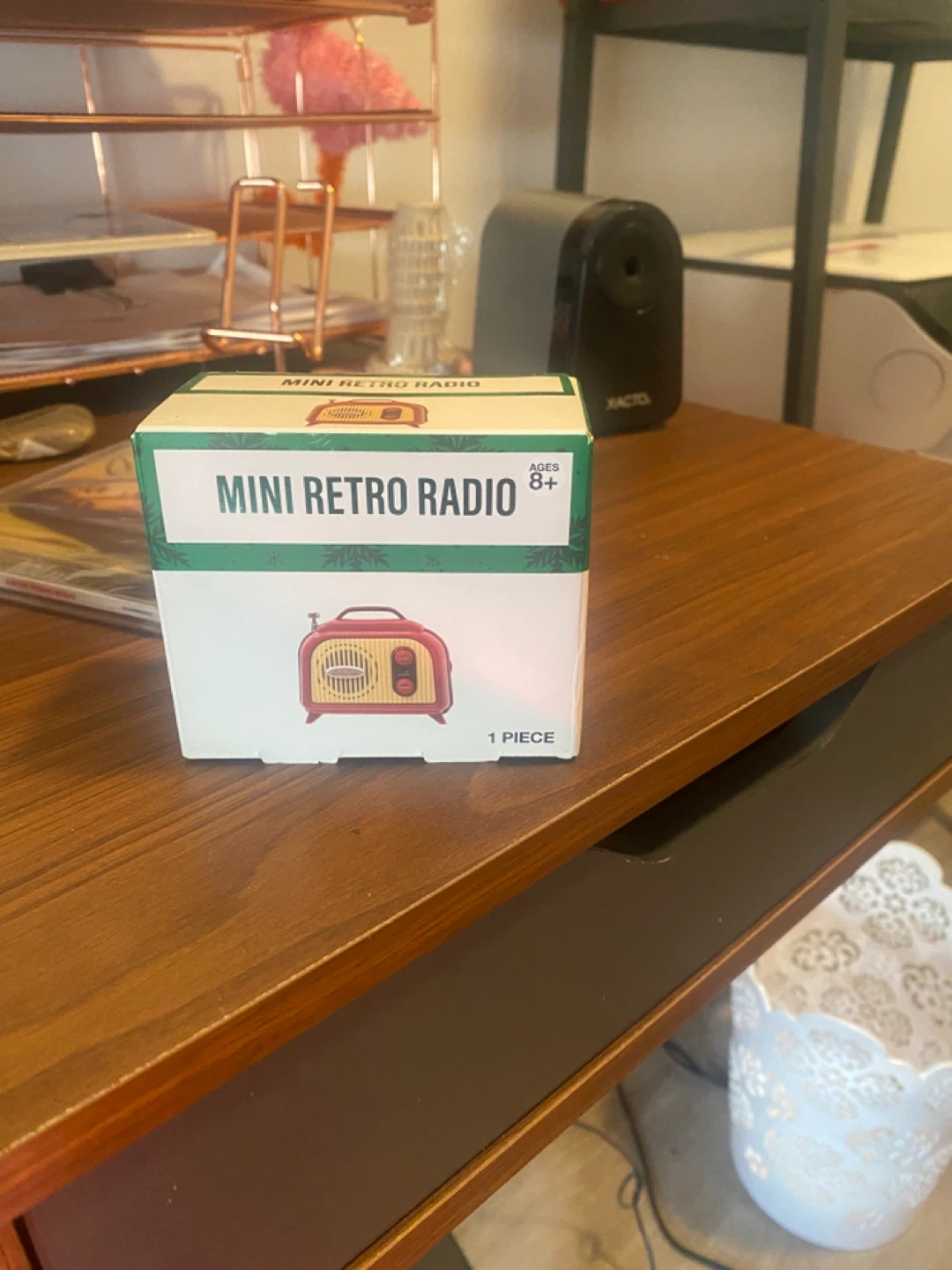 Mini retro radio new in box