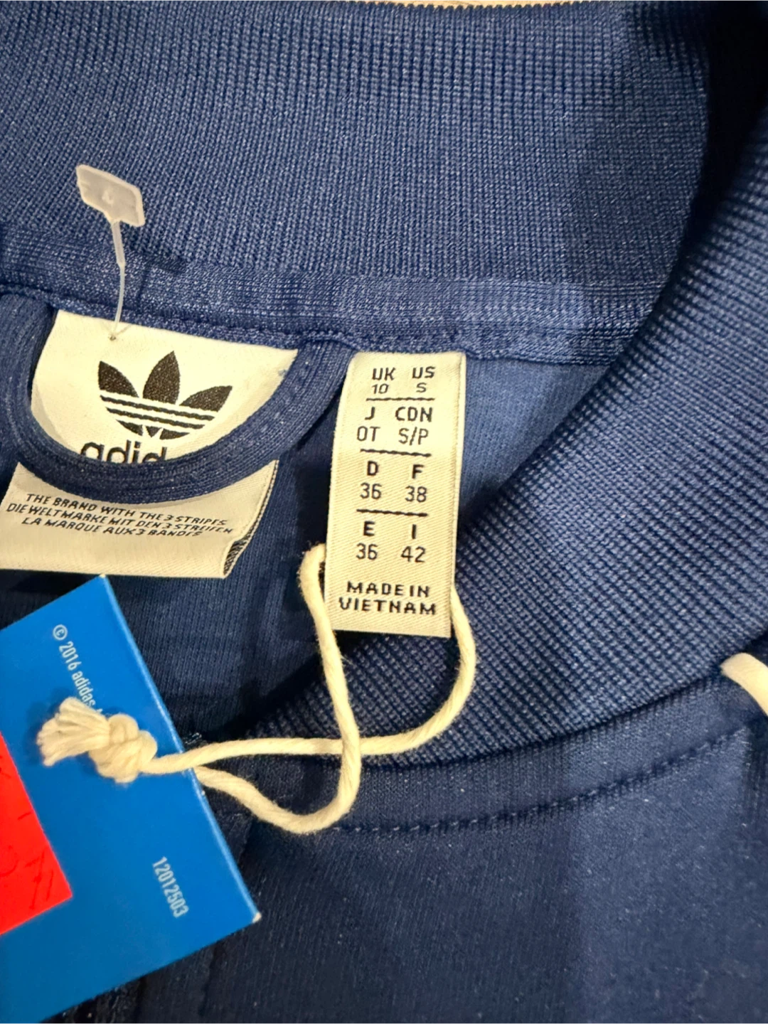 New Adidas SST TT Track Top - Size S - photo 4