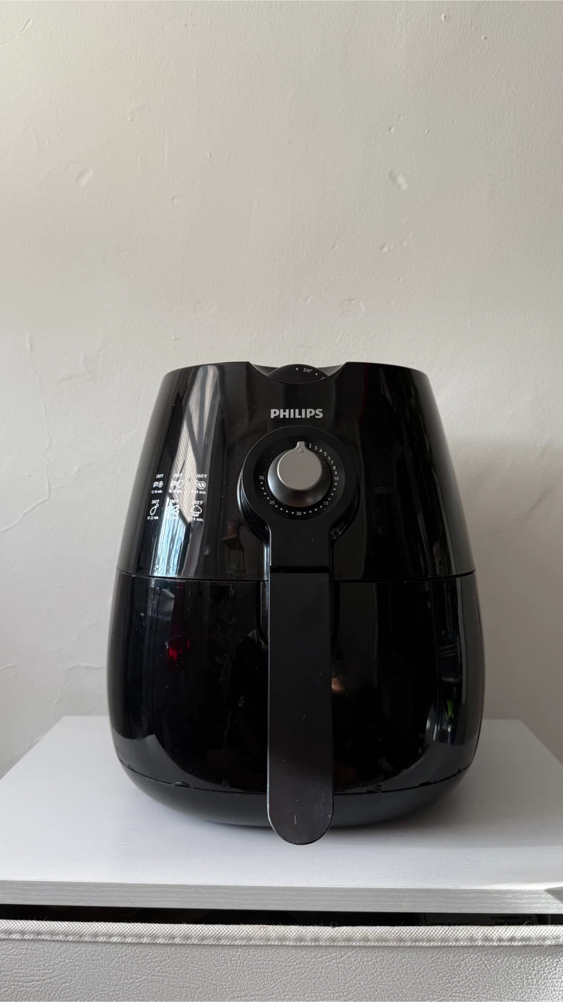 Philips Air Fryer - Black