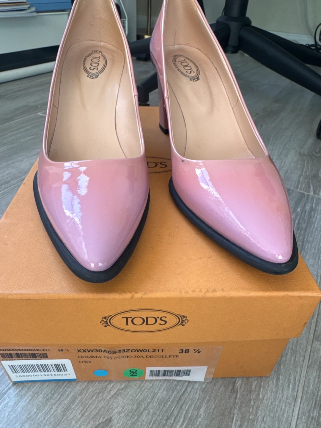 Tod's Decollete Pink Patent Leather Heels - Size 38.5