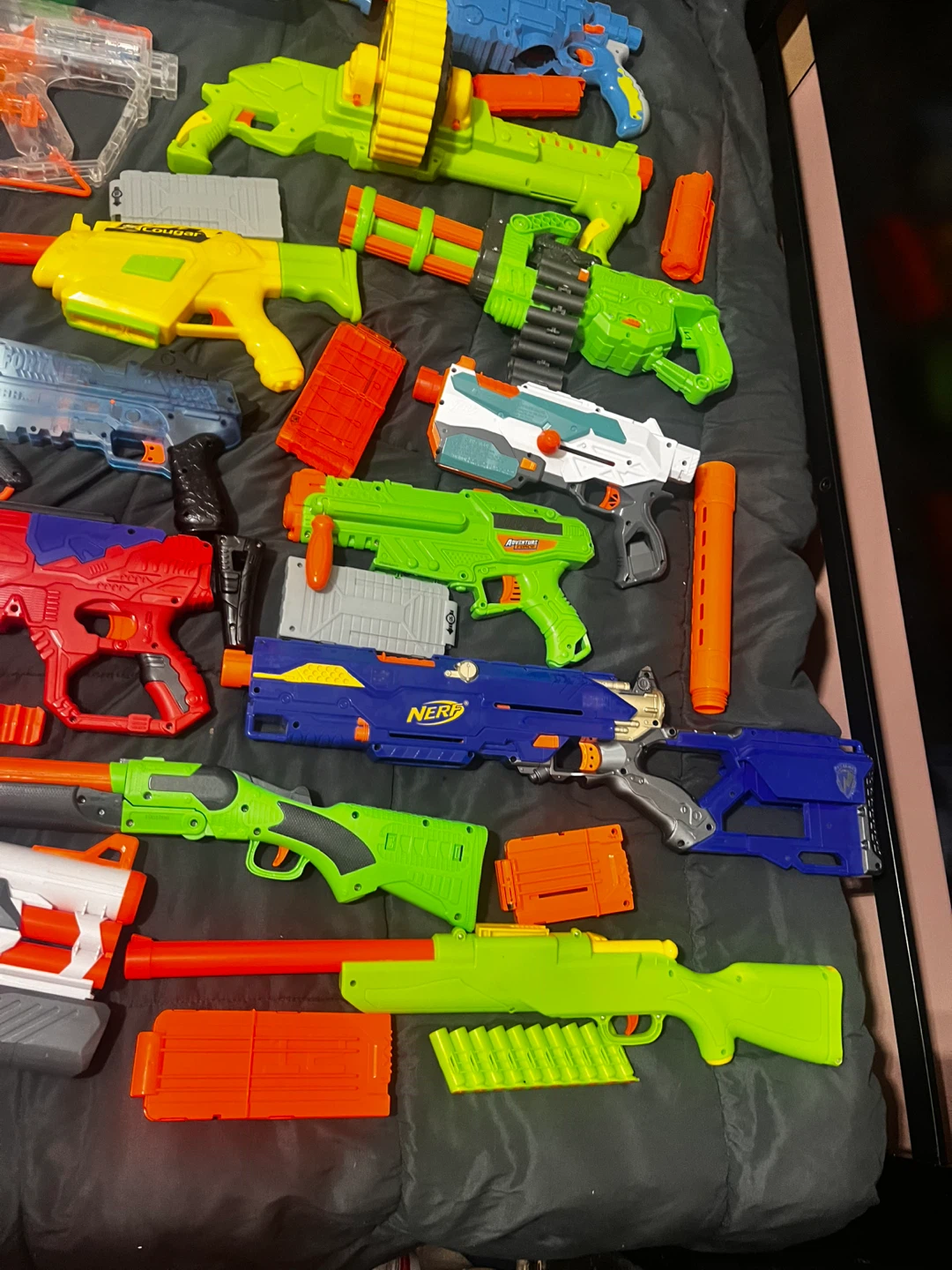 Nerf Toy Storage Rack & Blaster Guns Bundle - photo 4