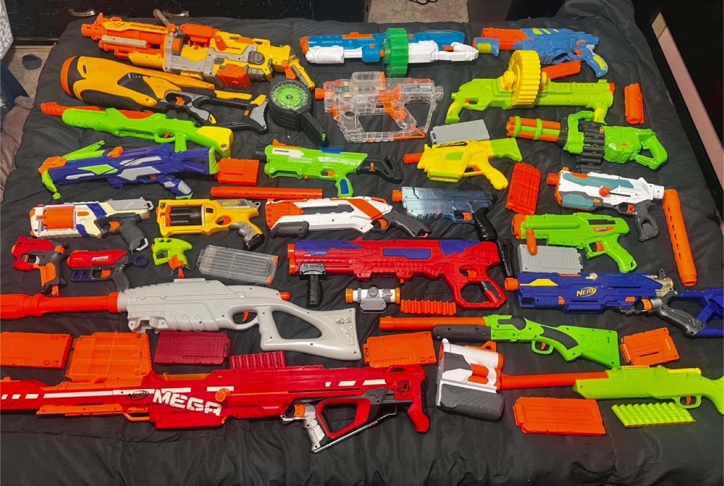 Nerf Toy Storage Rack & Blaster Guns Bundle