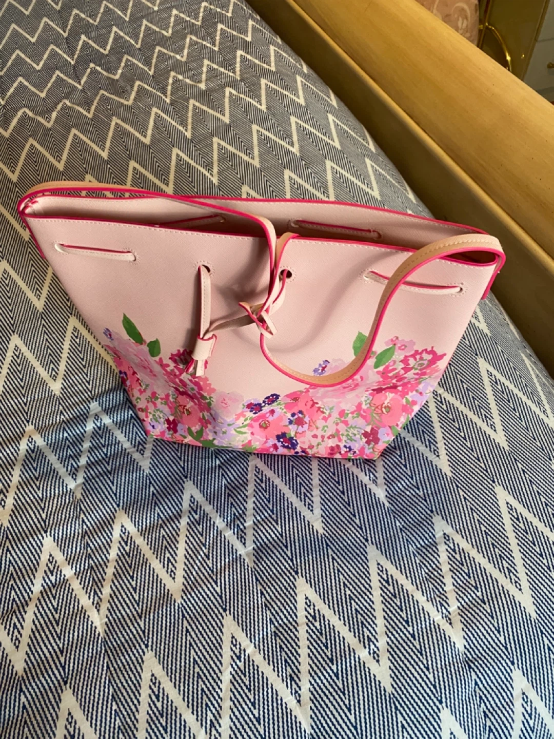 Pink Floral Bucket Bag - photo 2