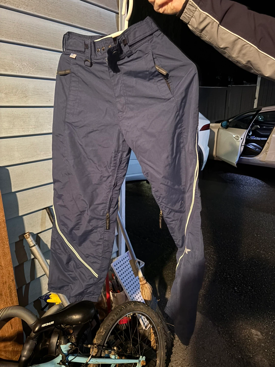 Snow pants for women