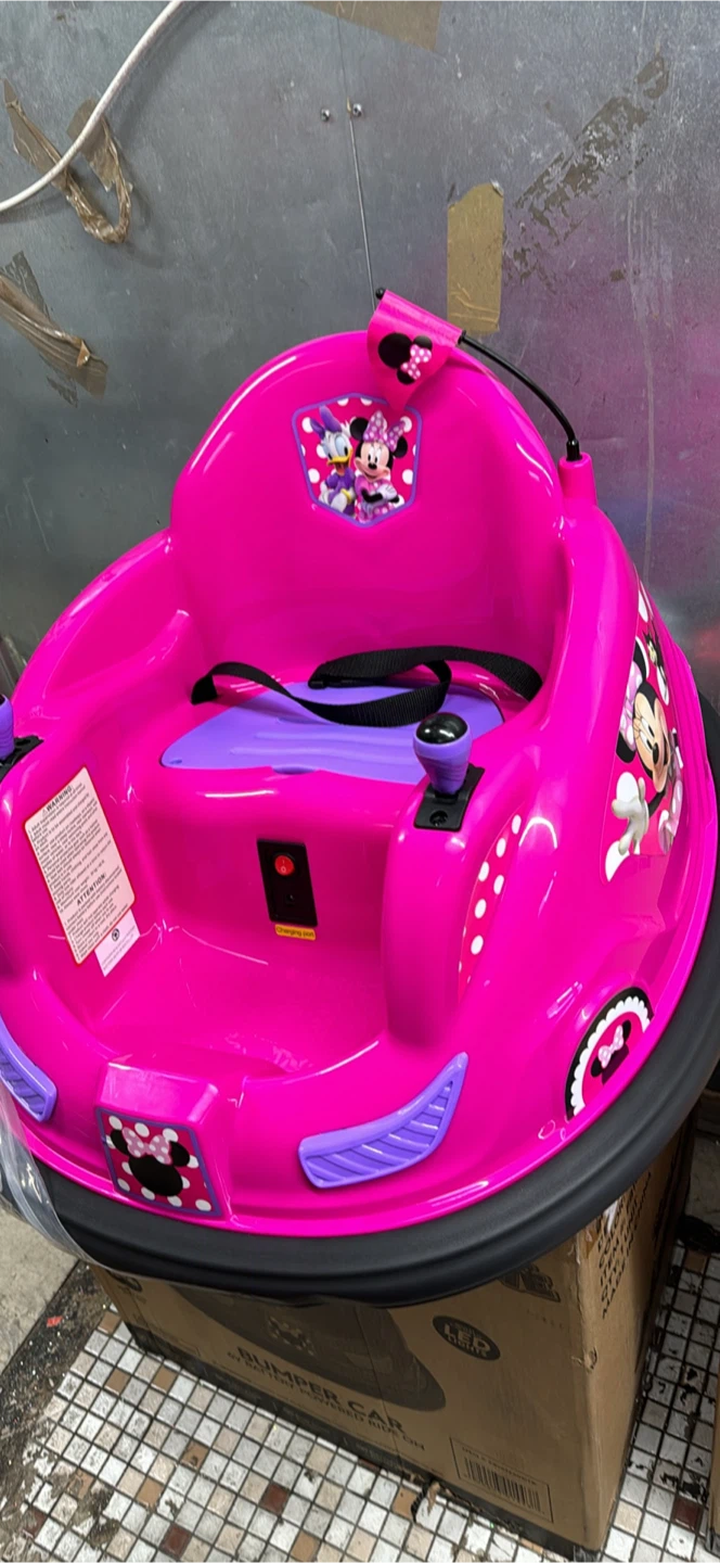 Minnie Mouse 6V Bumper Car Ride-On - Pink