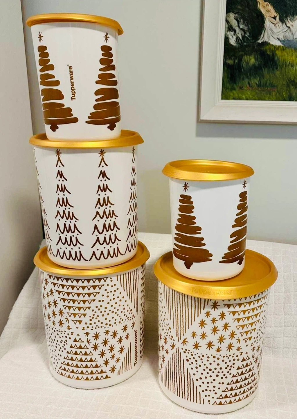 Retired - Treeful Tidings TUPPERWARE Stacking Canister Sets…