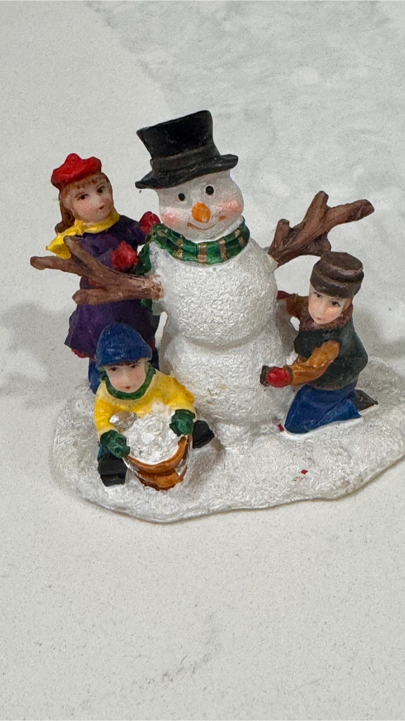 Snowman Figurine with kids