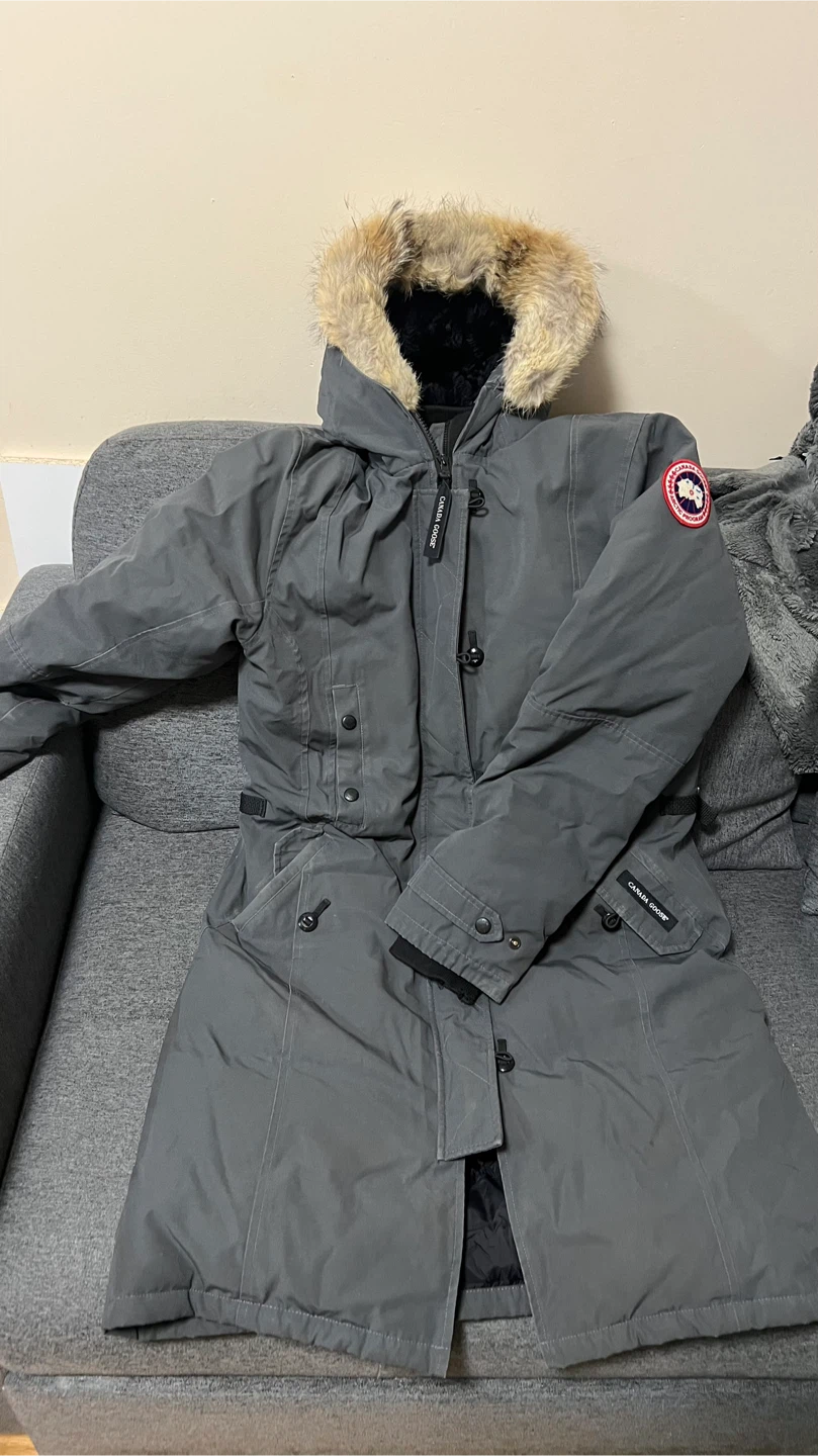Canada Goose Parka - Grey