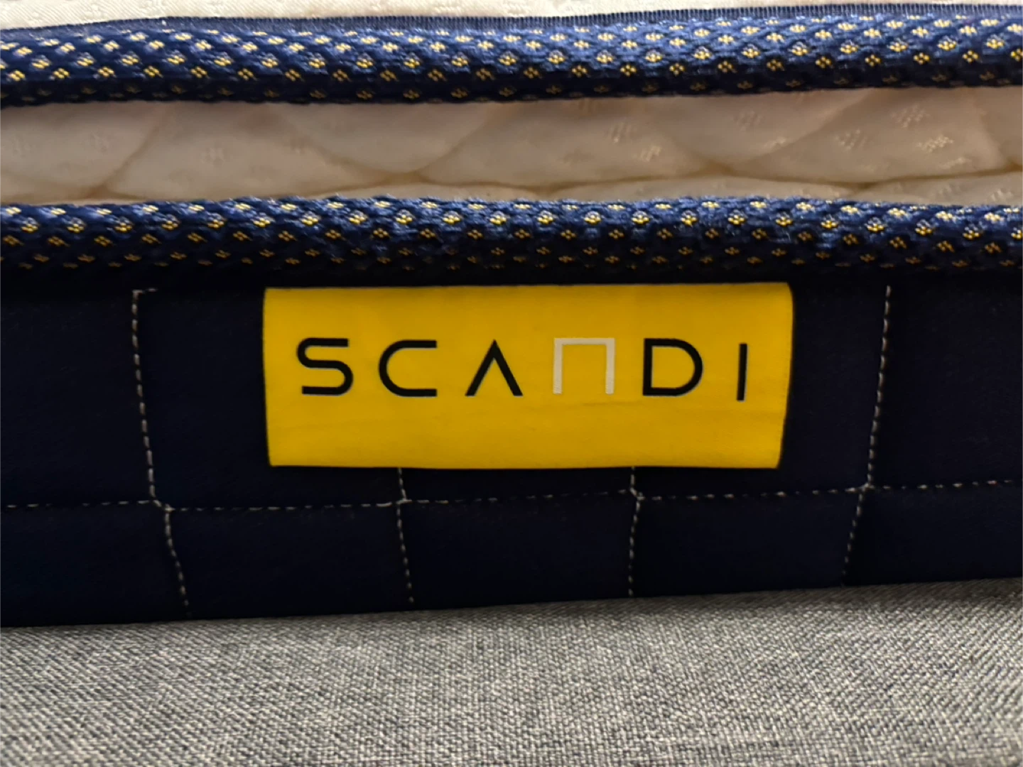 SCANDI Mattress  and bed frame- Queen Size - photo 3