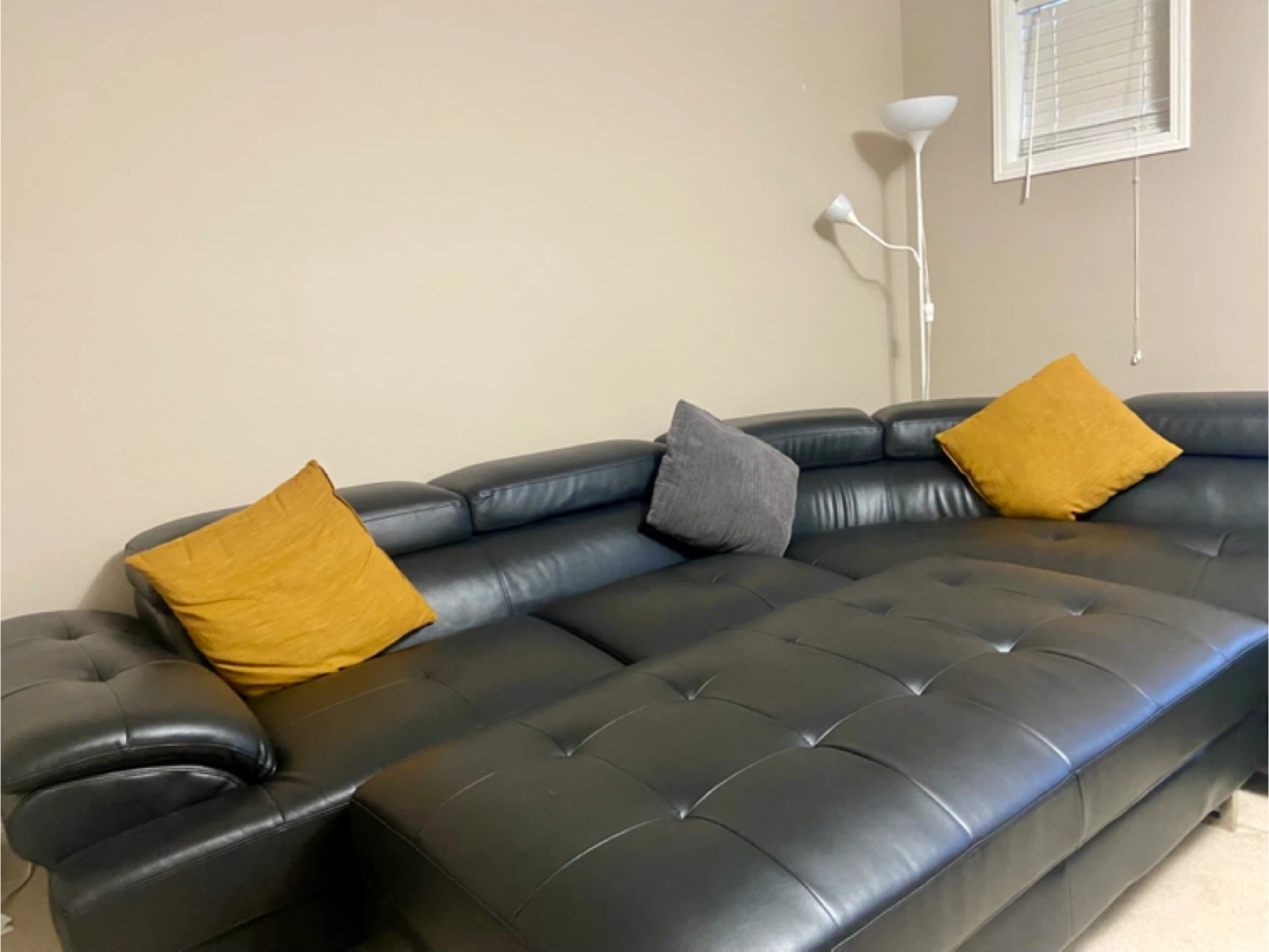 Modern black leather sectional sofa with chaise - photo 2