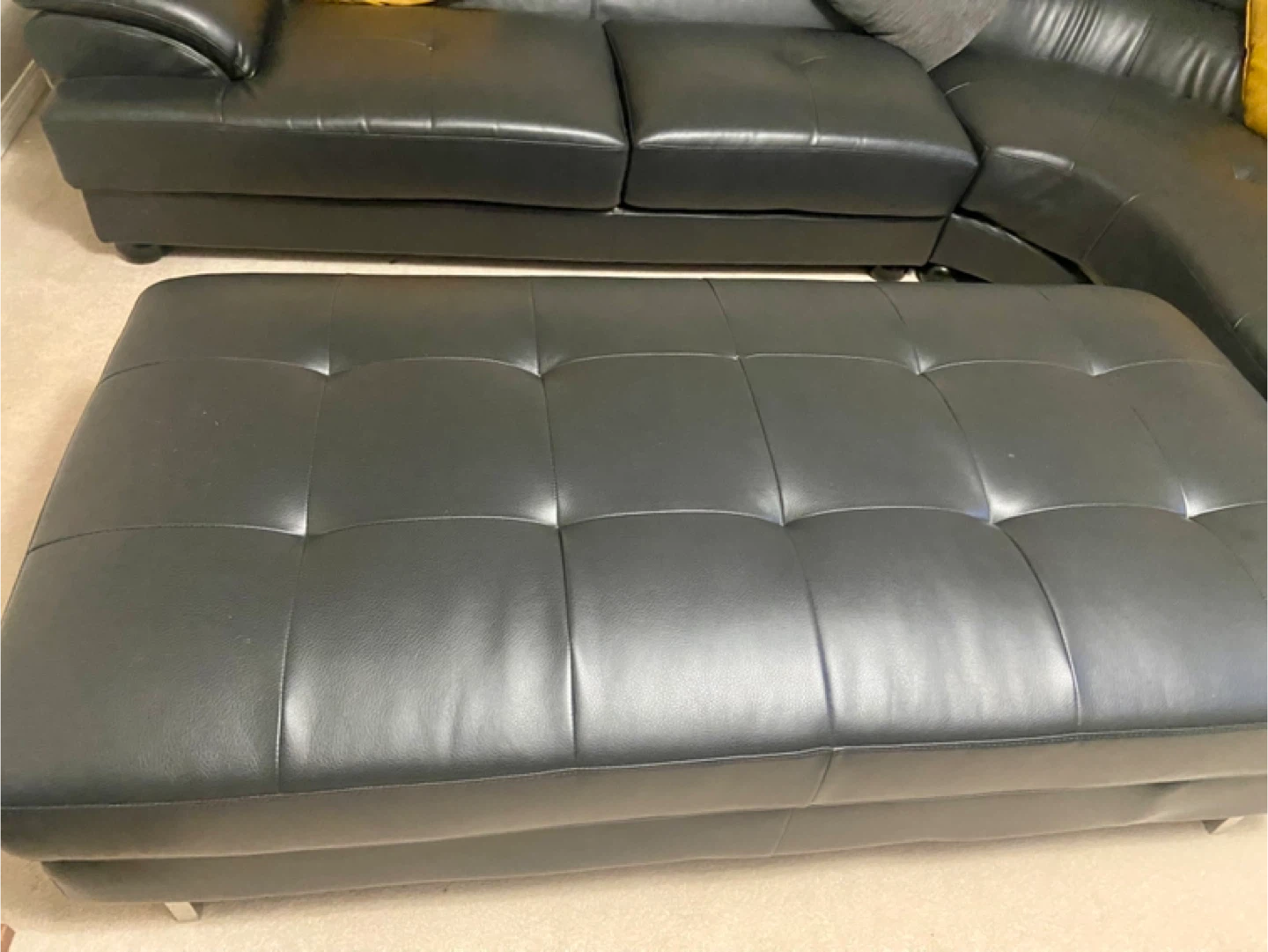 Modern black leather sectional sofa with chaise - photo 3