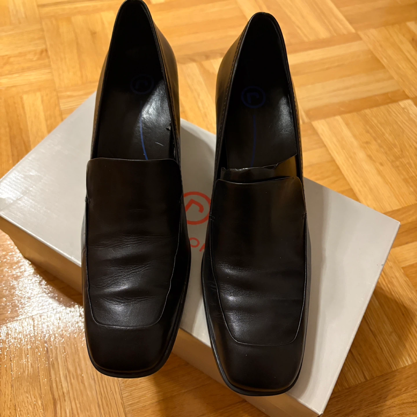 Rockport Aimee Black Heels - US size 7/EUR 37.5/UK 5.5 - photo 2