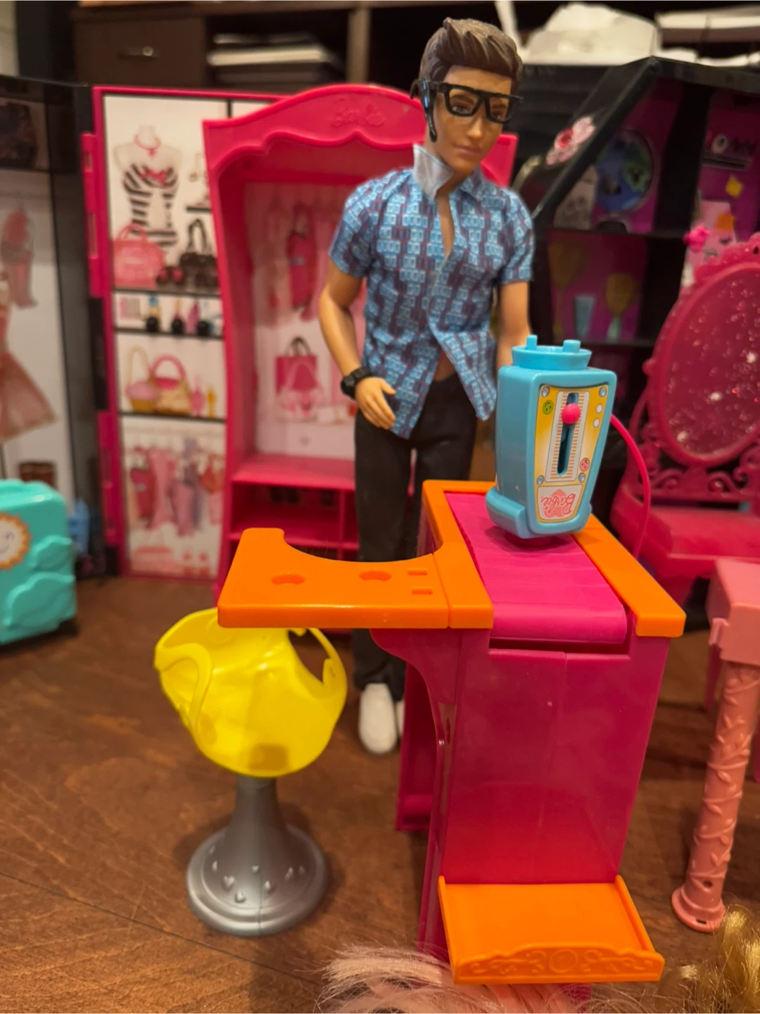 Monster High & Bratz Doll Lot + Accessories - photo 4