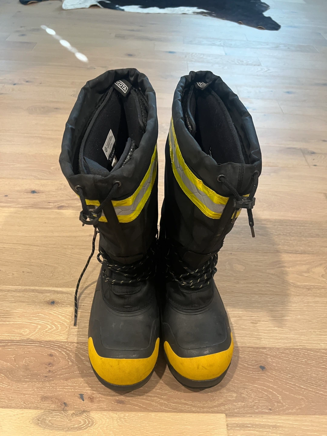 Dakota T-Max Safety composite winter boots