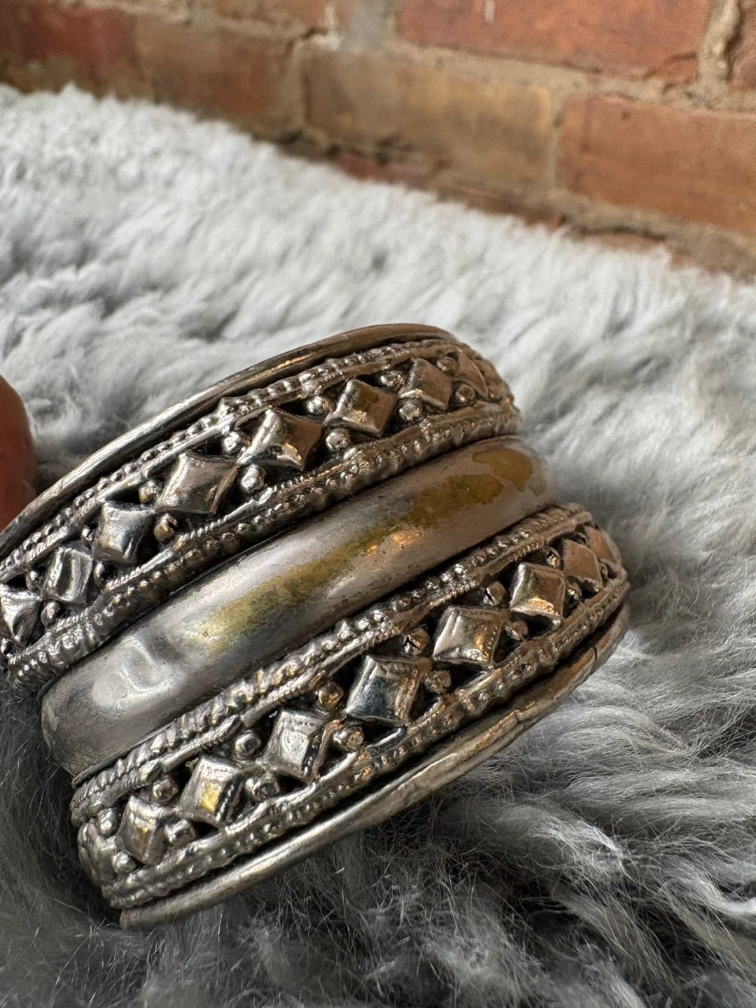 Silver Tone Cuff Bracelet - photo 2